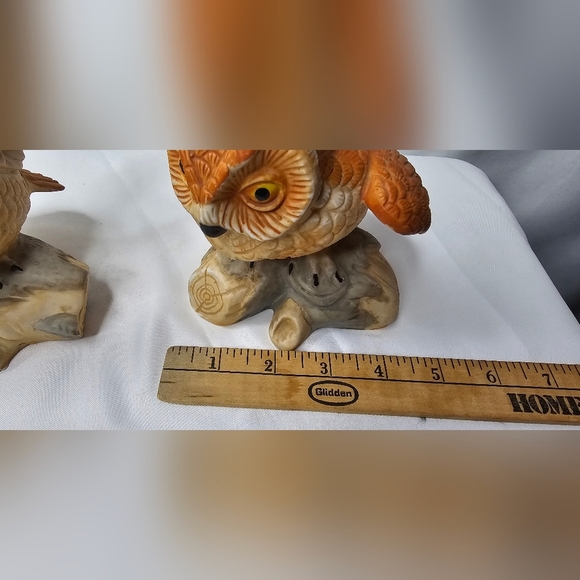 Vintage Set Of Owls On Log Ceramic Figurines - Picture 12 of 13